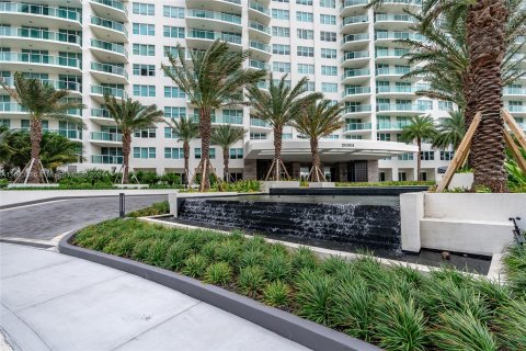 Condominio en venta en Aventura, Florida, 6 dormitorios, 553.51 m2 № 1238122 - foto 9