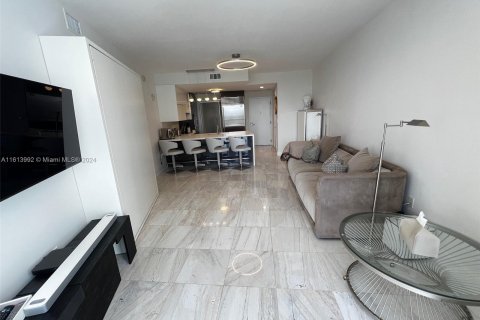 Copropriété à vendre à Sunny Isles Beach, Floride: 1 chambre, 81.85 m2 № 1238123 - photo 3