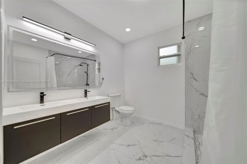 Villa ou maison à vendre à Miami Gardens, Floride: 4 chambres, 217.3 m2 № 1385976 - photo 26