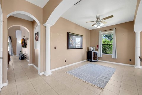 Casa en venta en Kissimmee, Florida, 4 dormitorios, 283.54 m2 № 1401827 - foto 10