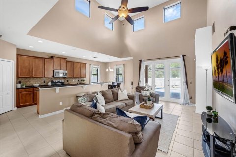 Casa en venta en Kissimmee, Florida, 4 dormitorios, 283.54 m2 № 1401827 - foto 15