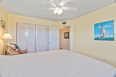 Condo in Vero Beach, Florida, 2 bedrooms  № 1188716 - photo 20