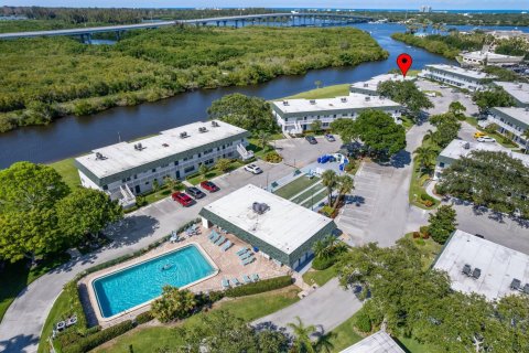 Copropriété à vendre à Vero Beach, Floride: 2 chambres, 92.9 m2 № 1188716 - photo 5