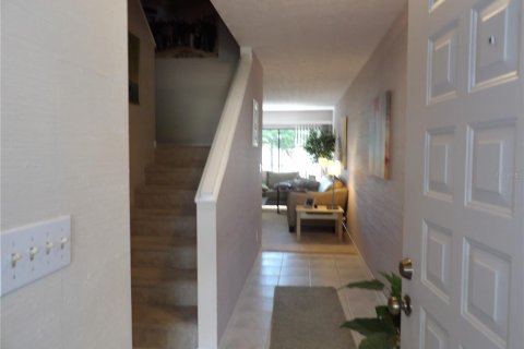 Adosado en venta en Tampa, Florida, 3 dormitorios, 171.22 m2 № 1342332 - foto 19