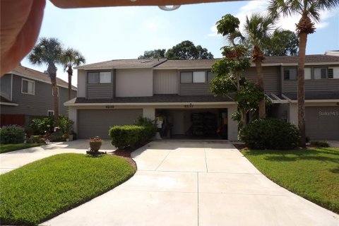 Touwnhouse à vendre à Tampa, Floride: 3 chambres, 171.22 m2 № 1342332 - photo 1