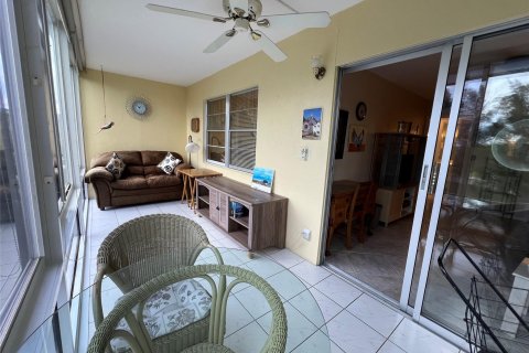 Copropriété à vendre à Deerfield Beach, Floride: 2 chambres, 76.92 m2 № 1226801 - photo 24