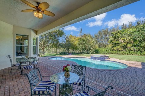 Villa ou maison à vendre à Palm Beach Gardens, Floride: 3 chambres, 315.59 m2 № 913923 - photo 16