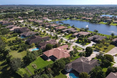 Villa ou maison à vendre à Palm Beach Gardens, Floride: 3 chambres, 315.59 m2 № 913923 - photo 2