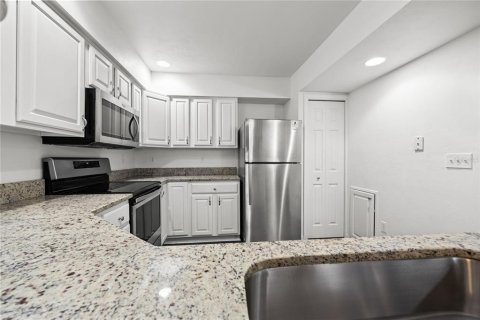 Adosado en venta en Alachua, Florida, 2 dormitorios, 131.92 m2 № 1361809 - foto 13