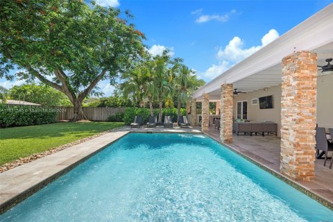 Villa ou maison à vendre à Palmetto Bay, Floride: 4 chambres, 206.15 m2 № 1292132 - photo 26