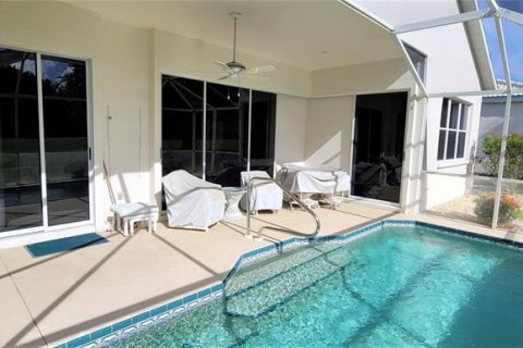 Villa ou maison à vendre à Punta Gorda, Floride: 3 chambres, 159.7 m2 № 950610 - photo 7