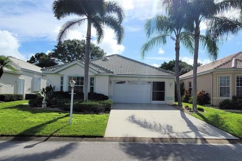 Villa ou maison à vendre à Punta Gorda, Floride: 3 chambres, 159.7 m2 № 950610 - photo 2