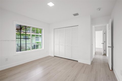 Casa en venta en Miami, Florida, 3 dormitorios, 86.96 m2 № 1352072 - foto 20