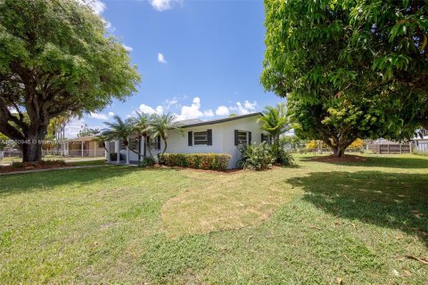 Villa ou maison à vendre à Homestead, Floride: 3 chambres, 132.94 m2 № 1352071 - photo 24