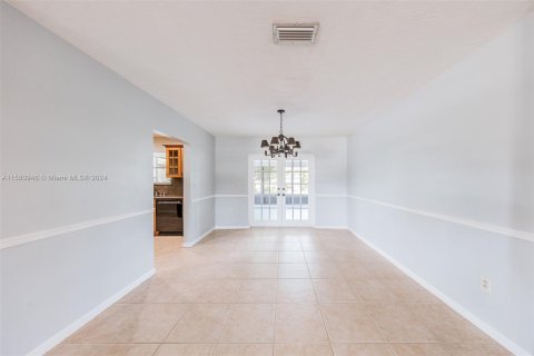 Villa ou maison à vendre à Homestead, Floride: 3 chambres, 132.94 m2 № 1352071 - photo 5