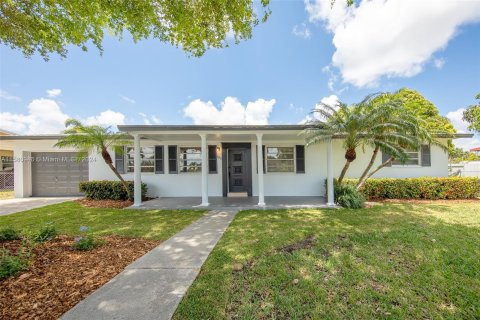 Villa ou maison à vendre à Homestead, Floride: 3 chambres, 132.94 m2 № 1352071 - photo 3