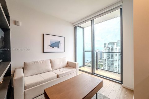 Condominio en venta en Miami, Florida, 33.63 m2 № 1352073 - foto 9