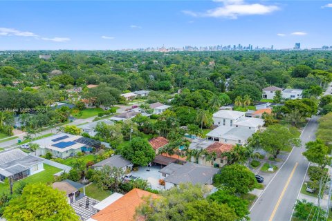 Villa ou maison à vendre à Miami, Floride: 3 chambres, 193.79 m2 № 1385649 - photo 7