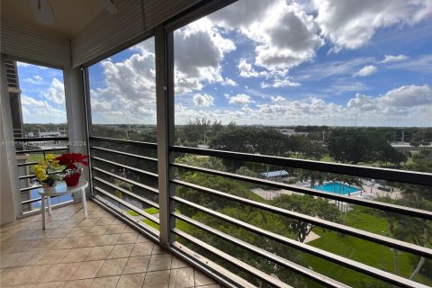 Condominio en venta en Pembroke Pines, Florida, 2 dormitorios, 102.19 m2 № 1078642 - foto 18