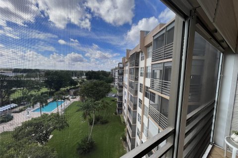 Condominio en venta en Pembroke Pines, Florida, 2 dormitorios, 102.19 m2 № 1078642 - foto 19