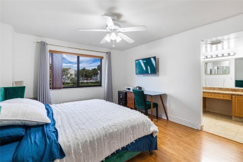 Condominio en venta en North Lauderdale, Florida, 2 dormitorios, 125.42 m2 № 868502 - foto 19