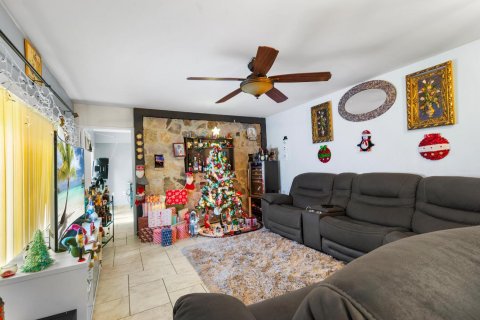 Condo in West Palm Beach, Florida, 3 bedrooms  № 868529 - photo 21