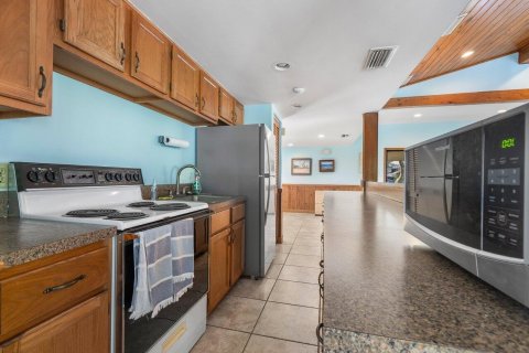 Copropriété à vendre à Stuart, Floride: 3 chambres, 150.69 m2 № 868888 - photo 14