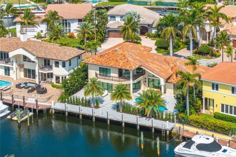 Villa ou maison à vendre à Lighthouse Point, Floride: 4 chambres, 329.52 m2 № 1139322 - photo 5