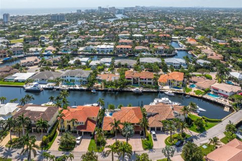 Villa ou maison à vendre à Lighthouse Point, Floride: 4 chambres, 329.52 m2 № 1139322 - photo 3