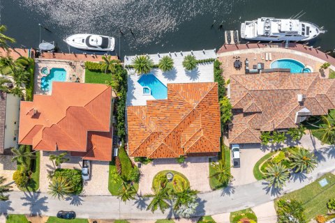 Villa ou maison à vendre à Lighthouse Point, Floride: 4 chambres, 329.52 m2 № 1139322 - photo 6