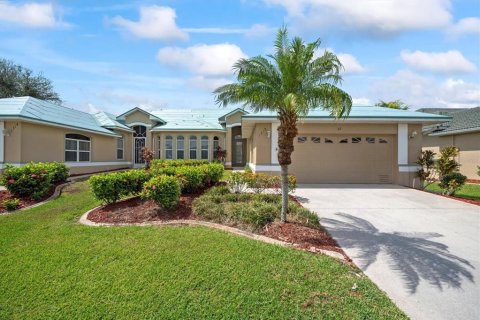 Villa ou maison à vendre à Punta Gorda, Floride: 3 chambres, 150.32 m2 № 637068 - photo 2