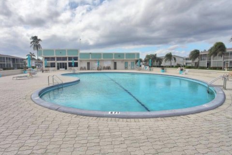 Condo in Boynton Beach, Florida, 1 bedroom  № 1146726 - photo 9