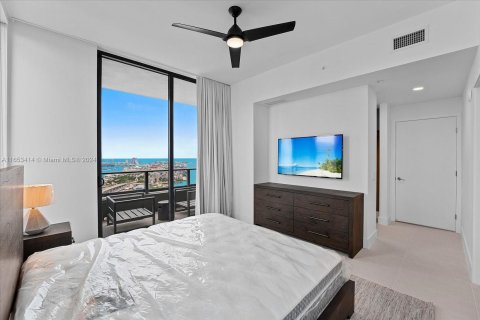 Condo in Miami, Florida, 3 bedrooms  № 1347581 - photo 12