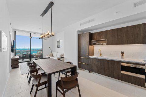 Copropriété à vendre à Miami, Floride: 3 chambres, 127.55 m2 № 1347581 - photo 5