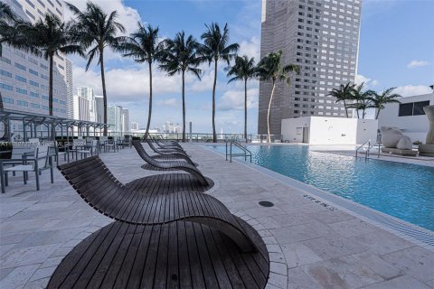 Condo in Miami, Florida, 1 bedroom  № 1347580 - photo 29