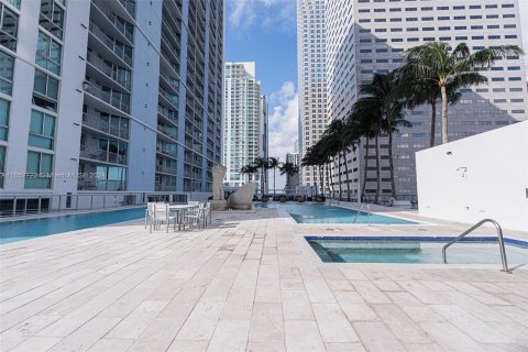 Condo in Miami, Florida, 1 bedroom  № 1347580 - photo 25