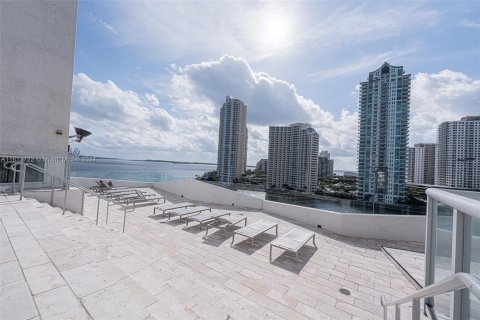 Condo in Miami, Florida, 1 bedroom  № 1347580 - photo 30