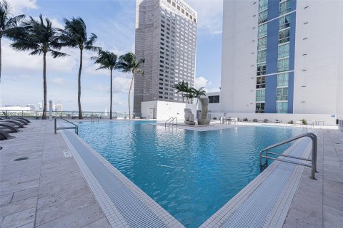 Condo in Miami, Florida, 1 bedroom  № 1347580 - photo 27