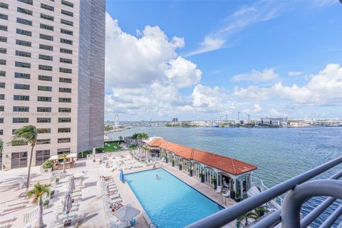 Condo in Miami, Florida, 1 bedroom  № 1347580 - photo 20