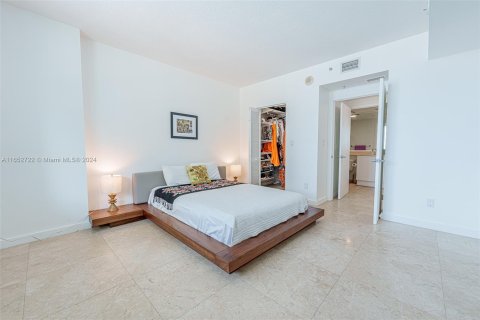 Condo in Miami, Florida, 1 bedroom  № 1347580 - photo 14