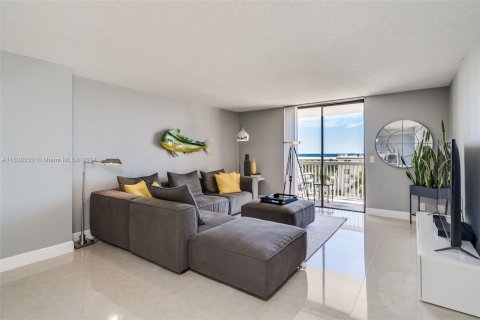 Copropriété à vendre à Hollywood, Floride: 2 chambres, 119.57 m2 № 1310303 - photo 6