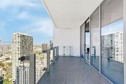 Condo in Miami, Florida, 2 bedrooms  № 1402816 - photo 6