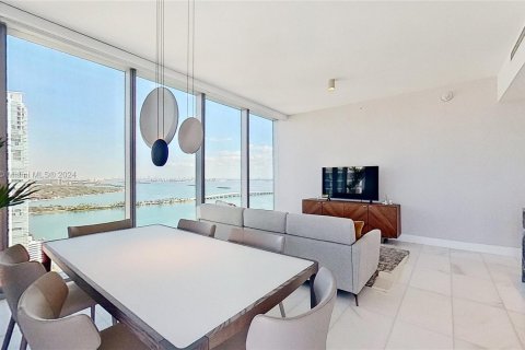 Condominio en venta en Miami, Florida, 2 dormitorios, 102.66 m2 № 1402816 - foto 11