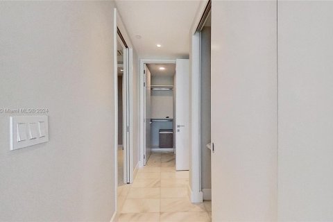 Copropriété à vendre à Miami, Floride: 2 chambres, 102.66 m2 № 1402816 - photo 19