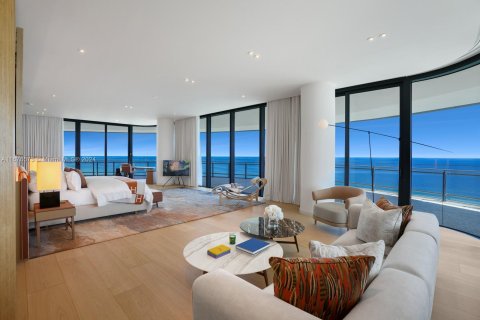 Condominio en venta en Miami Beach, Florida, 6 dormitorios, 592.72 m2 № 1402886 - foto 23