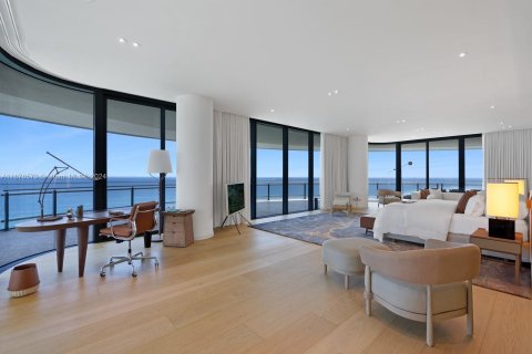 Condominio en venta en Miami Beach, Florida, 6 dormitorios, 592.72 m2 № 1402886 - foto 27