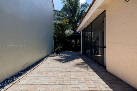 Villa ou maison à vendre à Weston, Floride: 2 chambres, 89 m2 № 1402849 - photo 29