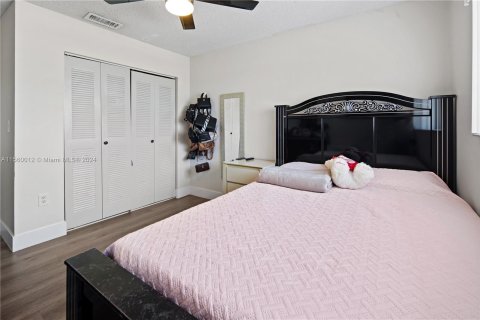 Copropriété à vendre à Hialeah Gardens, Floride: 2 chambres, 85.47 m2 № 1092176 - photo 17