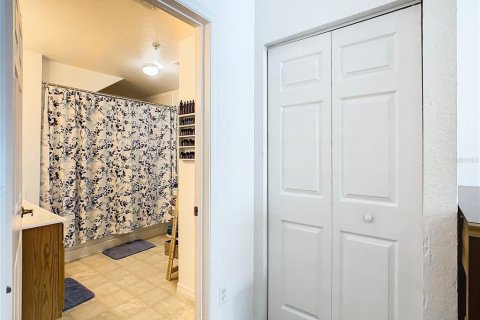 Townhouse in Kissimmee, Florida 3 bedrooms, 120.4 sq.m. № 1296509 - photo 20