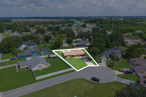 Villa ou maison à vendre à Kissimmee, Floride: 3 chambres, 221.85 m2 № 1253506 - photo 8